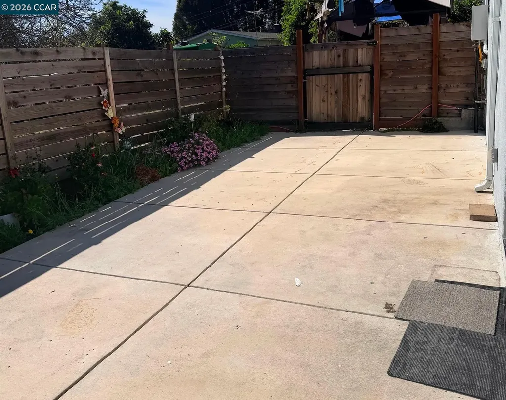 4242 Fariss Lane El Sobrante CA 94603