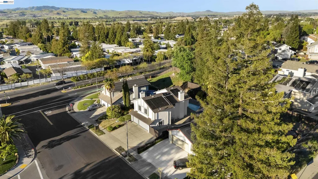 3208 Touriga Drive Pleasanton CA 94566