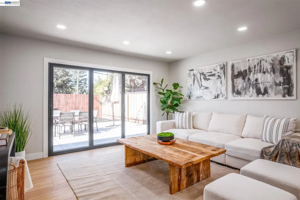 42663 Hamilton Way Fremont CA 94538