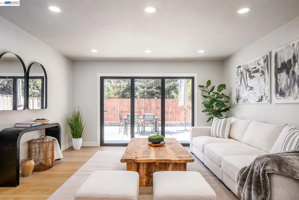 42663 Hamilton Way Fremont CA 94538