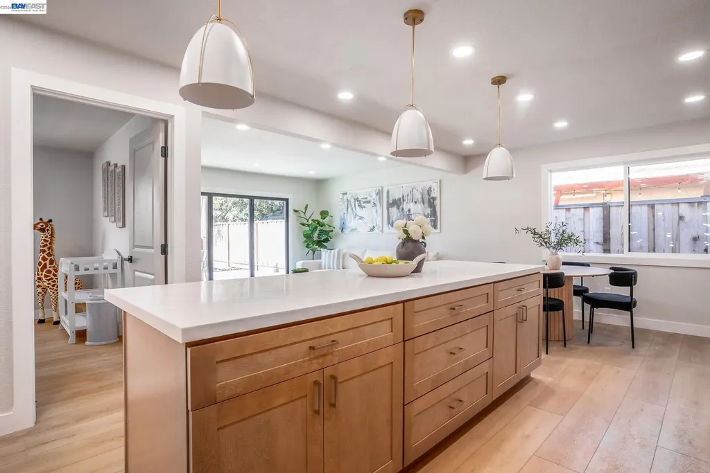 42663 Hamilton Way Fremont CA 94538