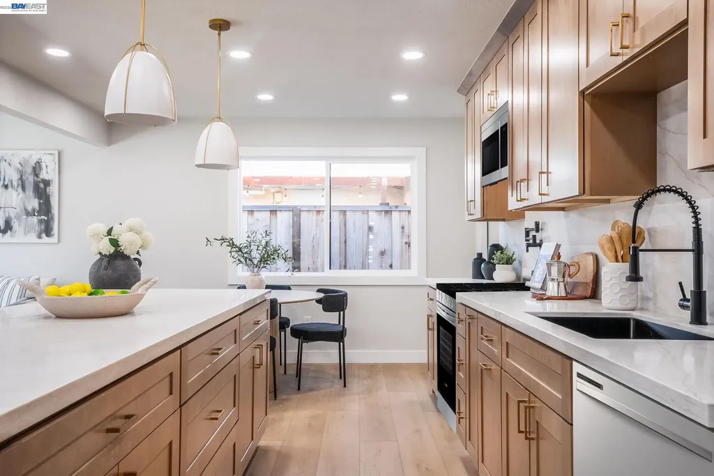 42663 Hamilton Way Fremont CA 94538