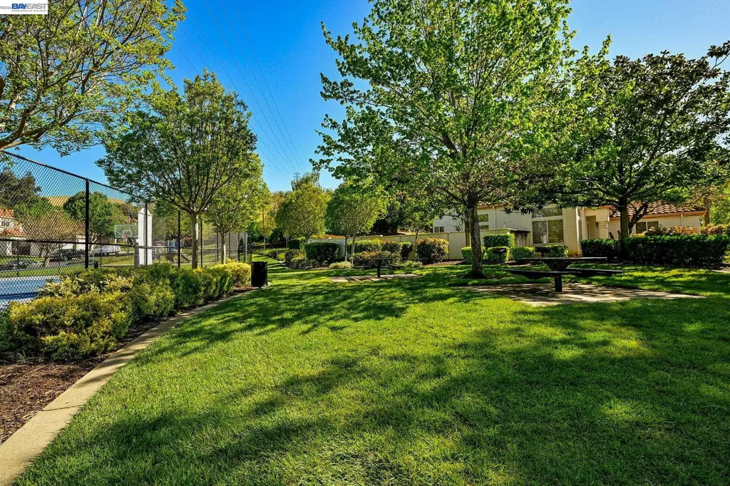 2135 Bluerock Circle Concord CA 94521