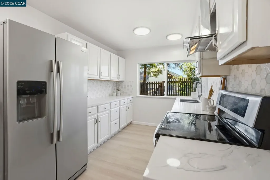 208 Siskiyou Court Walnut Creek CA 94598