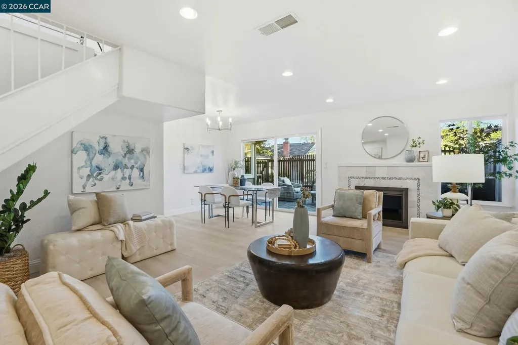 208 Siskiyou Court Walnut Creek CA 94598