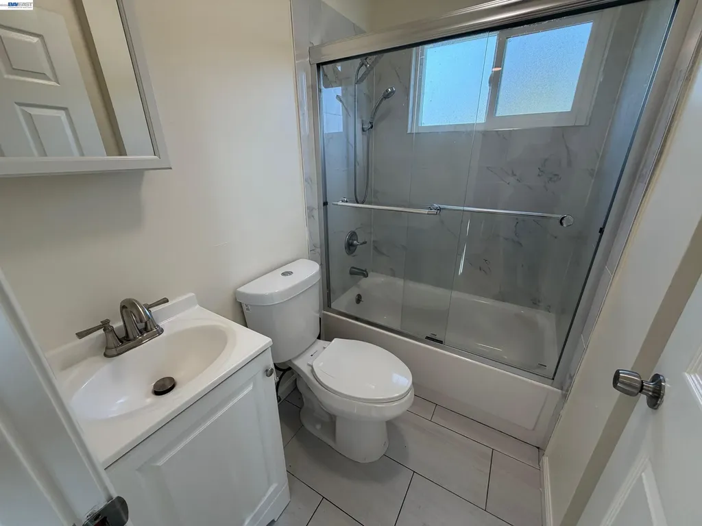 820 Island Drive Alameda CA 94502