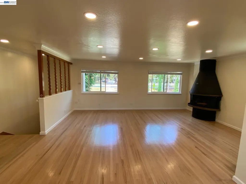 820 Island Drive Alameda CA 94502