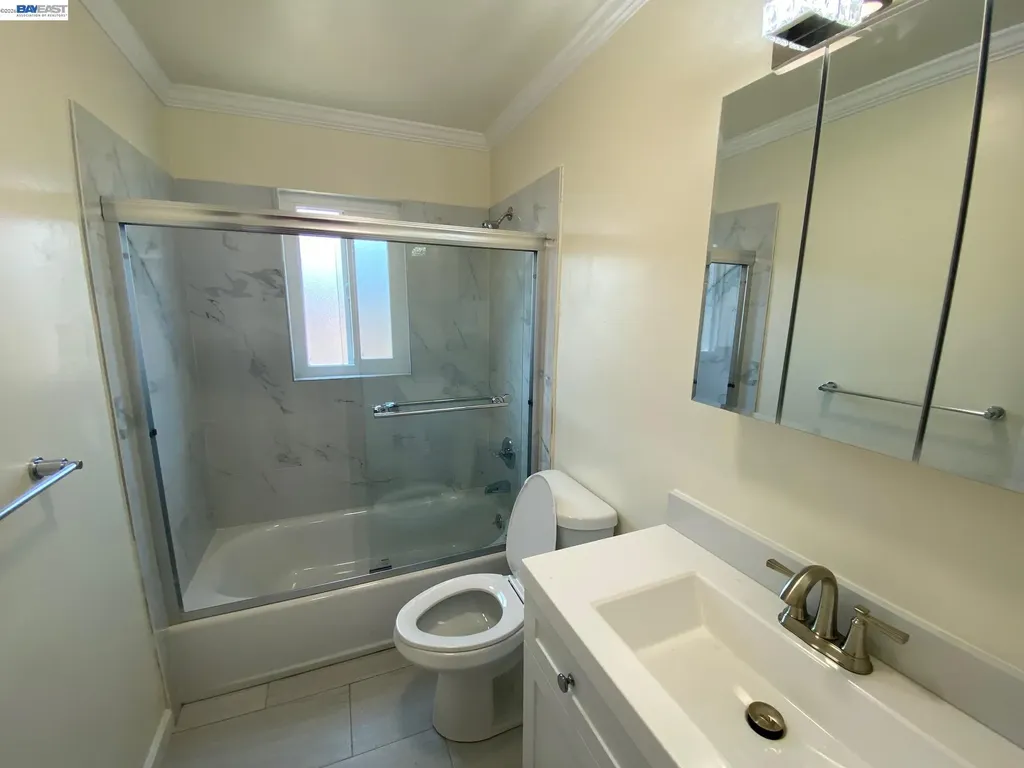 820 Island Drive Alameda CA 94502