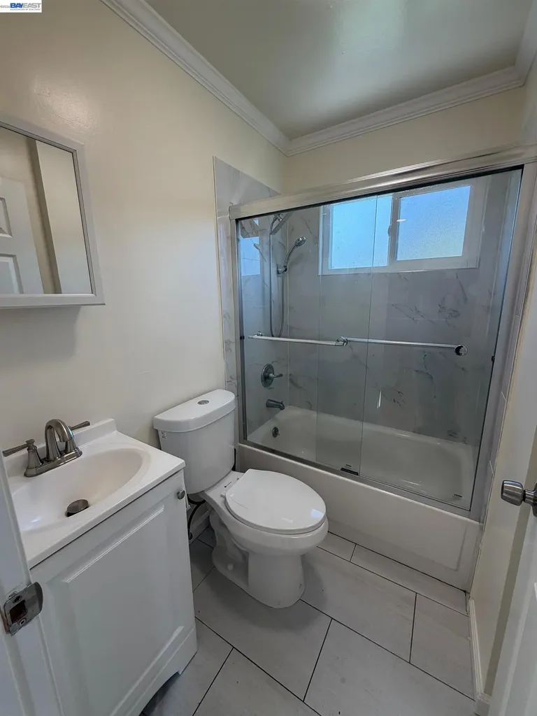 820 Island Drive Alameda CA 94502