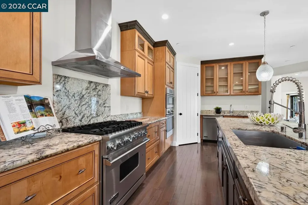 137 Rudgear Drive Walnut Creek CA 94596