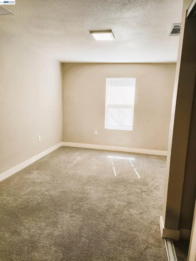 28 Madill Street Antioch CA 94509