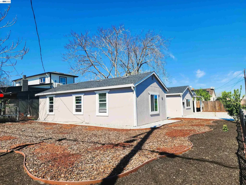 28 Madill Street Antioch CA 94509