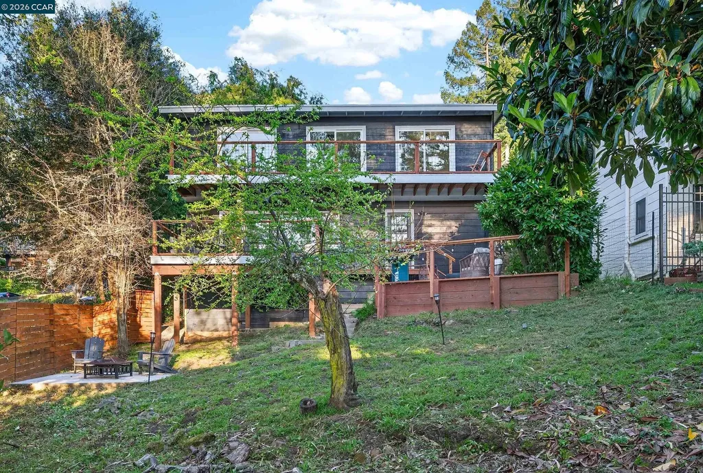 230 Fairlawn Drive Berkeley CA 94708