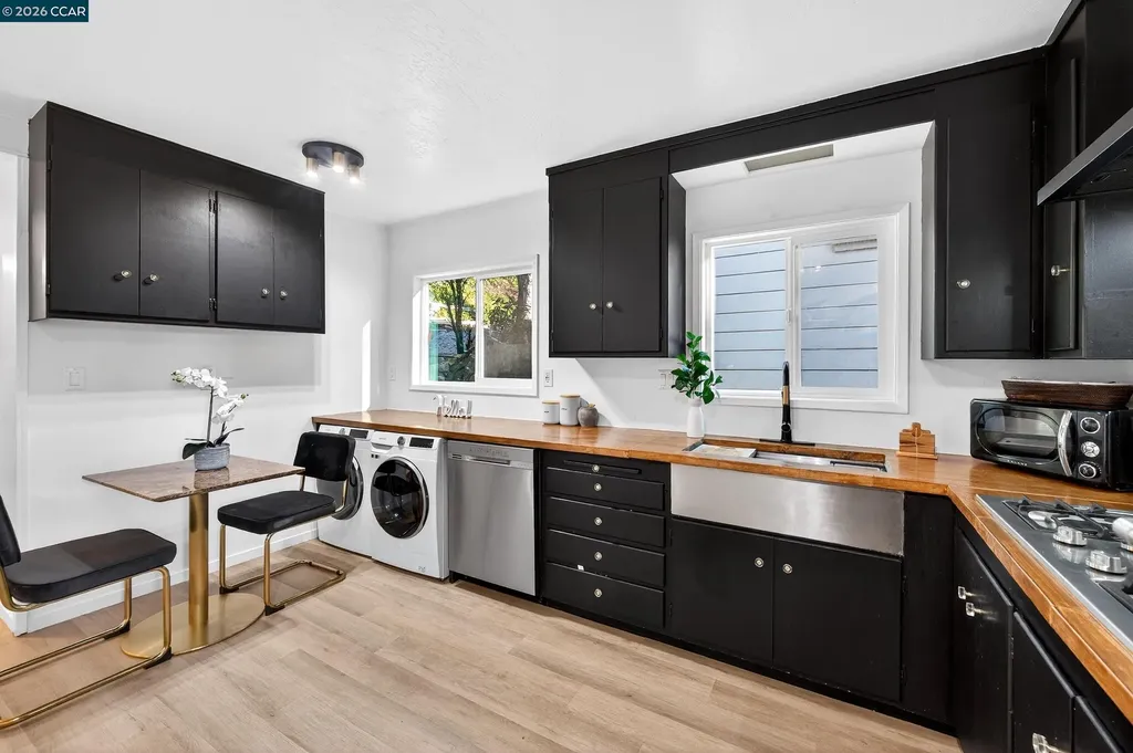 230 Fairlawn Drive Berkeley CA 94708