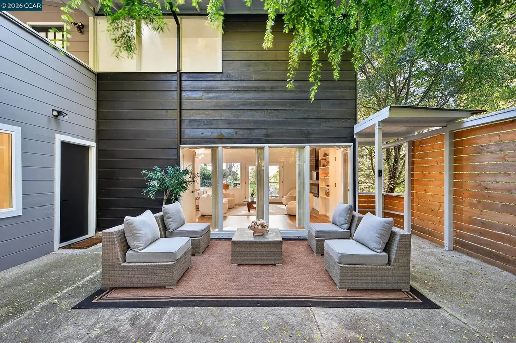 230 Fairlawn Drive Berkeley CA 94708