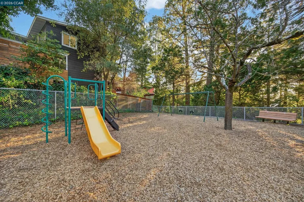 230 Fairlawn Drive Berkeley CA 94708