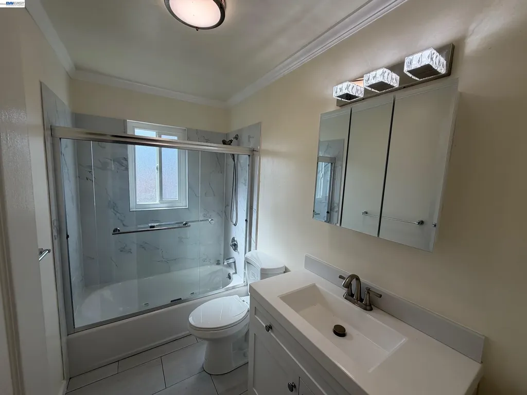 820 Island Drive Alameda CA 94502