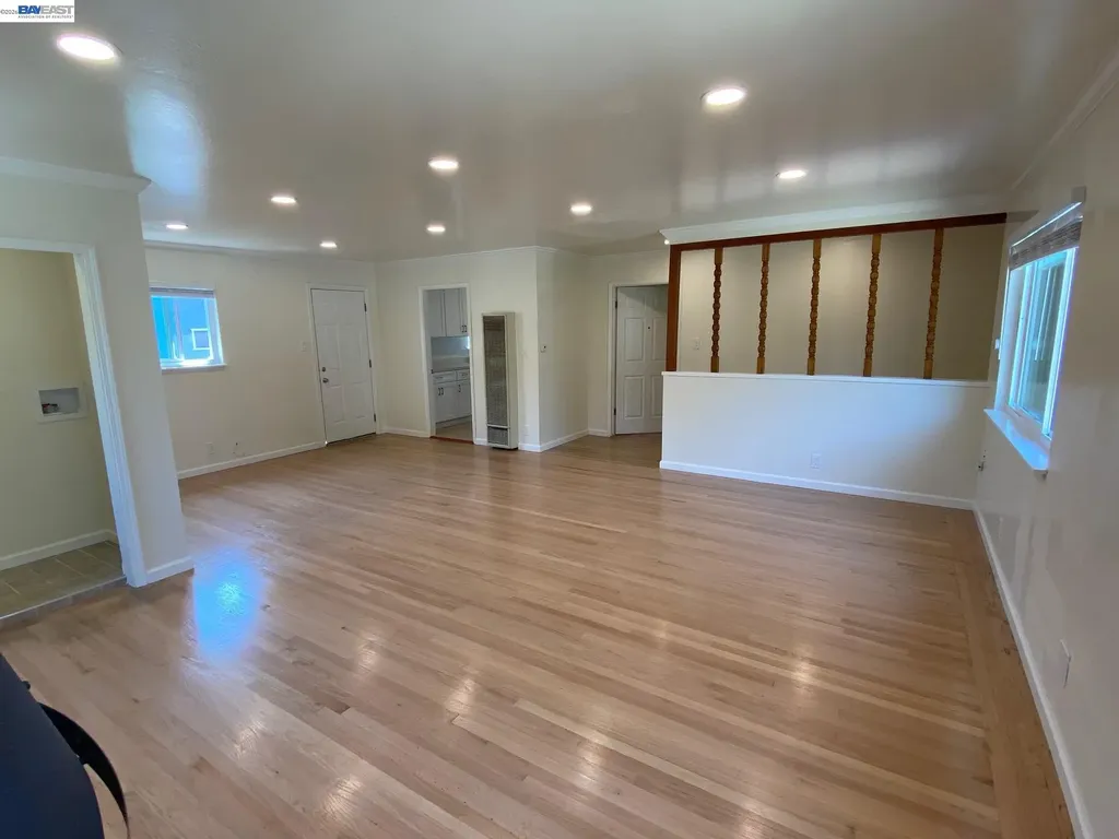 820 Island Drive Alameda CA 94502