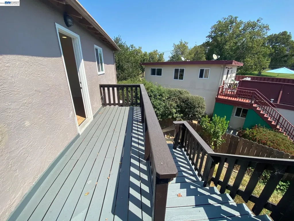 820 Island Drive Alameda CA 94502