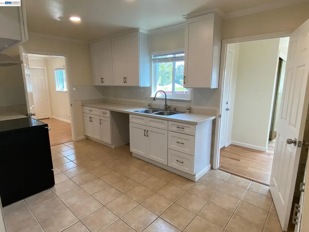 820 Island Drive Alameda CA 94502