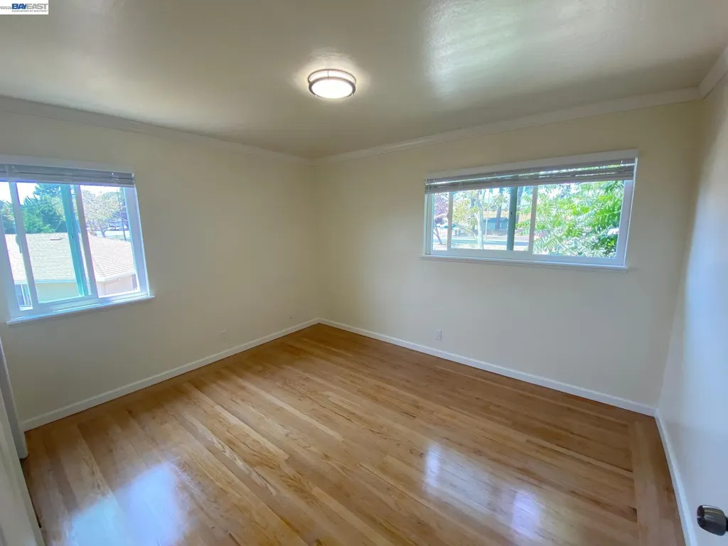 820 Island Drive Alameda CA 94502