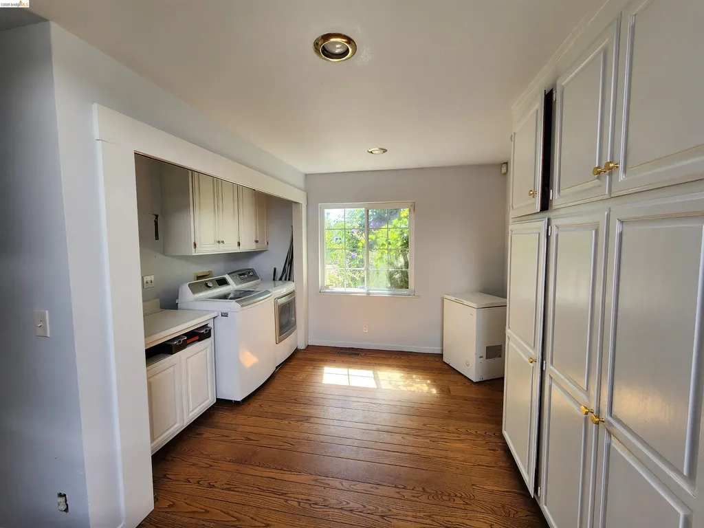 21 Monte Vista Avenue Vallejo CA 94590