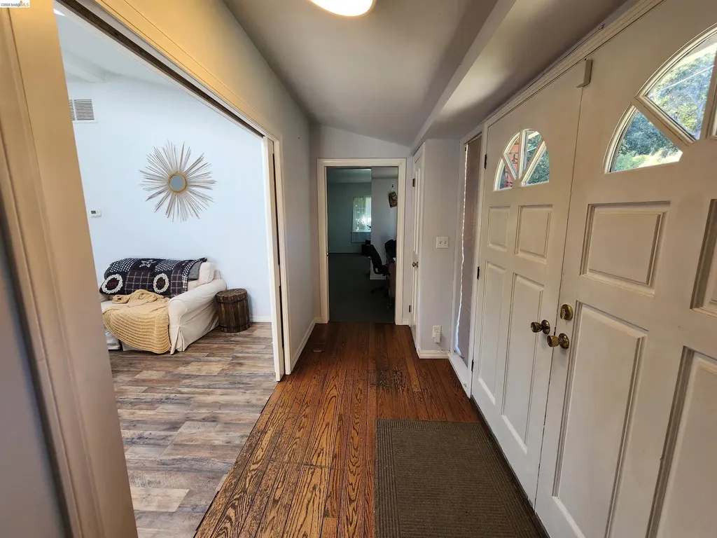 21 Monte Vista Avenue Vallejo CA 94590