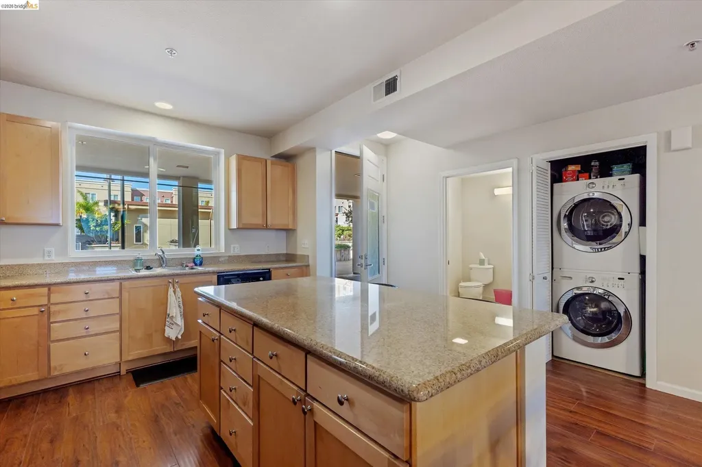88 6th Street Pittsburg CA 94565