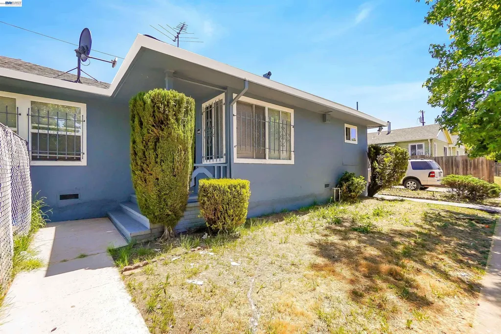 2504 78th Avenue Oakland CA 94605