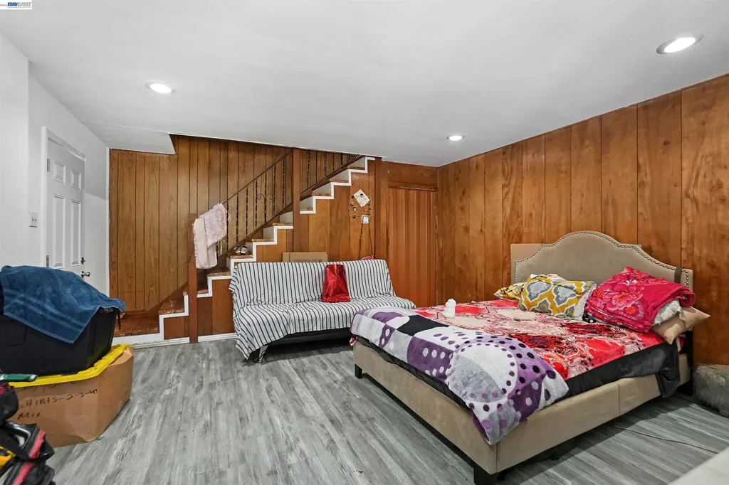 2504 78th Avenue Oakland CA 94605