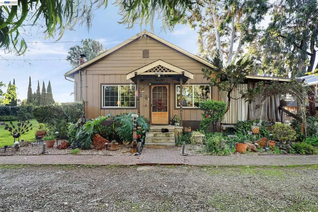 1177 Thiel Road Hayward CA 94544