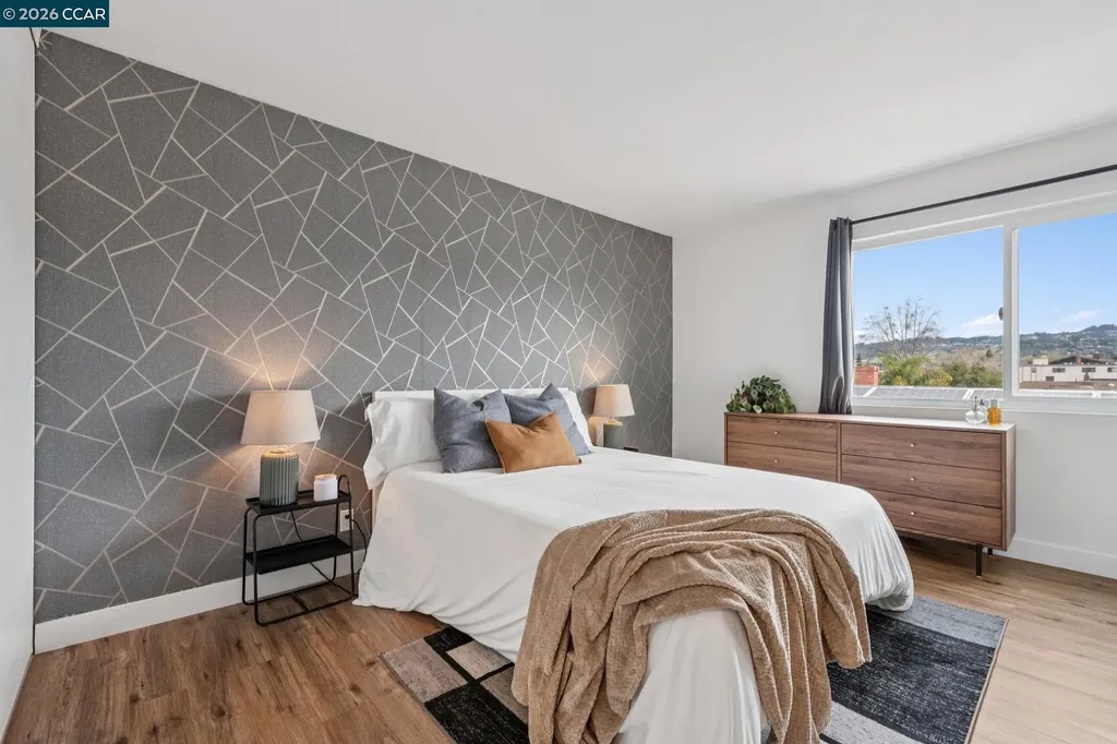 360 Vernon Street Oakland CA 94610