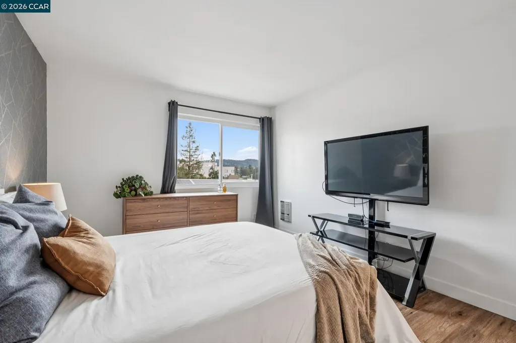 360 Vernon Street Oakland CA 94610