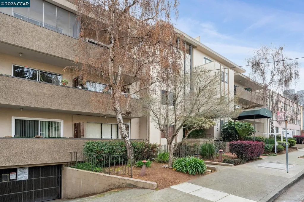 360 Vernon Street Oakland CA 94610