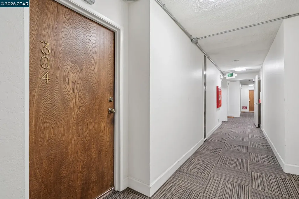 360 Vernon Street Oakland CA 94610