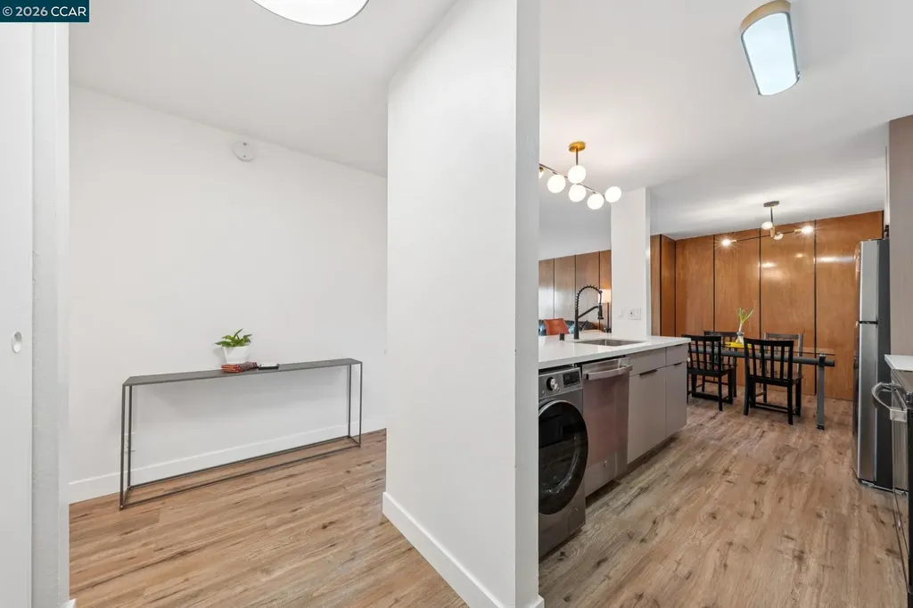 360 Vernon Street Oakland CA 94610