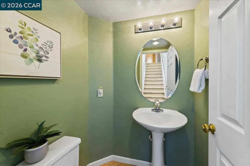 7323 Croy Lane Dublin CA 94568
