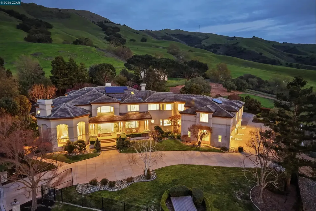 2981 Grapevine Terrace Fremont CA 94539