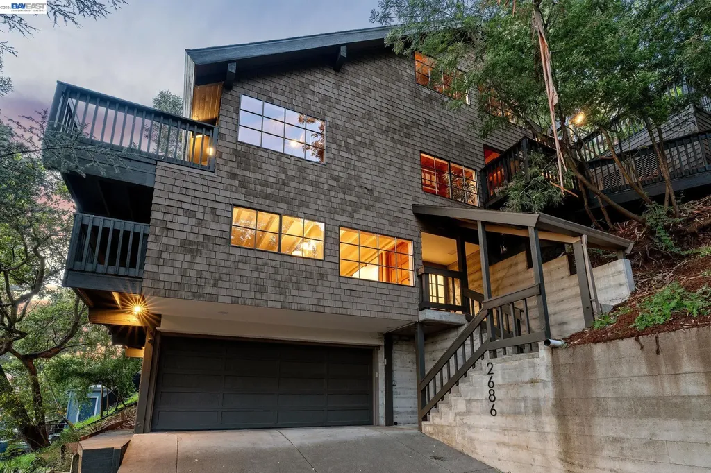 2686 Shasta Road Berkeley CA 94708