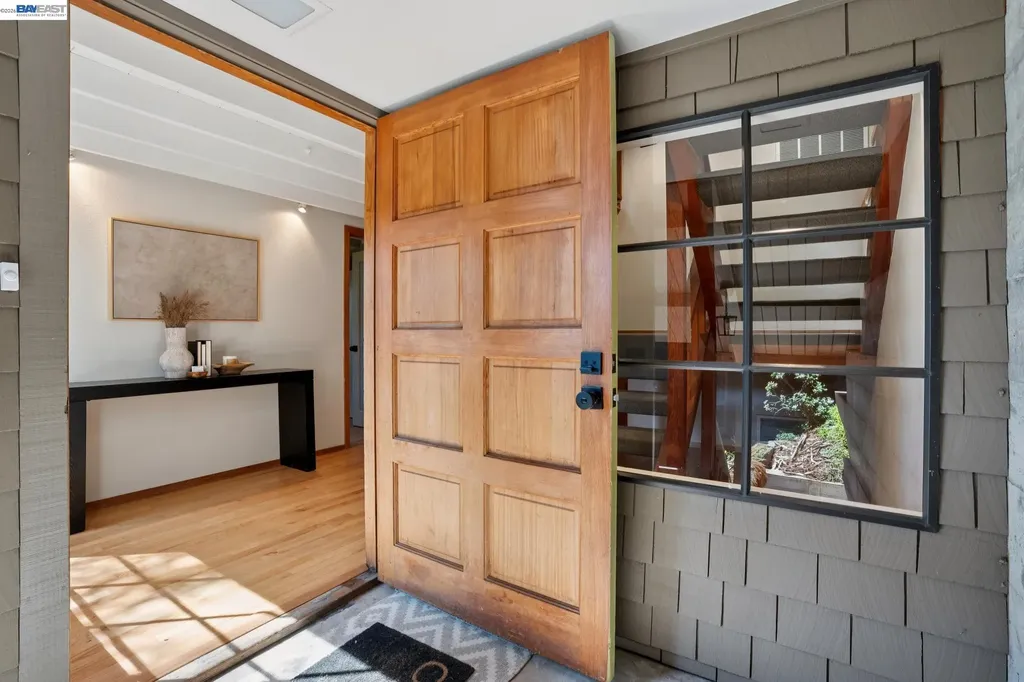 2686 Shasta Road Berkeley CA 94708