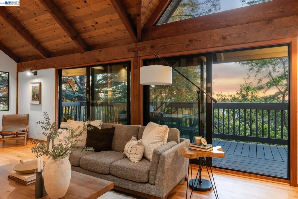 2686 Shasta Road Berkeley CA 94708