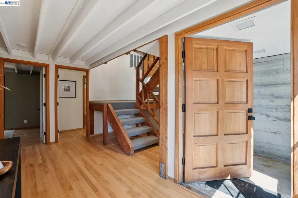 2686 Shasta Road Berkeley CA 94708