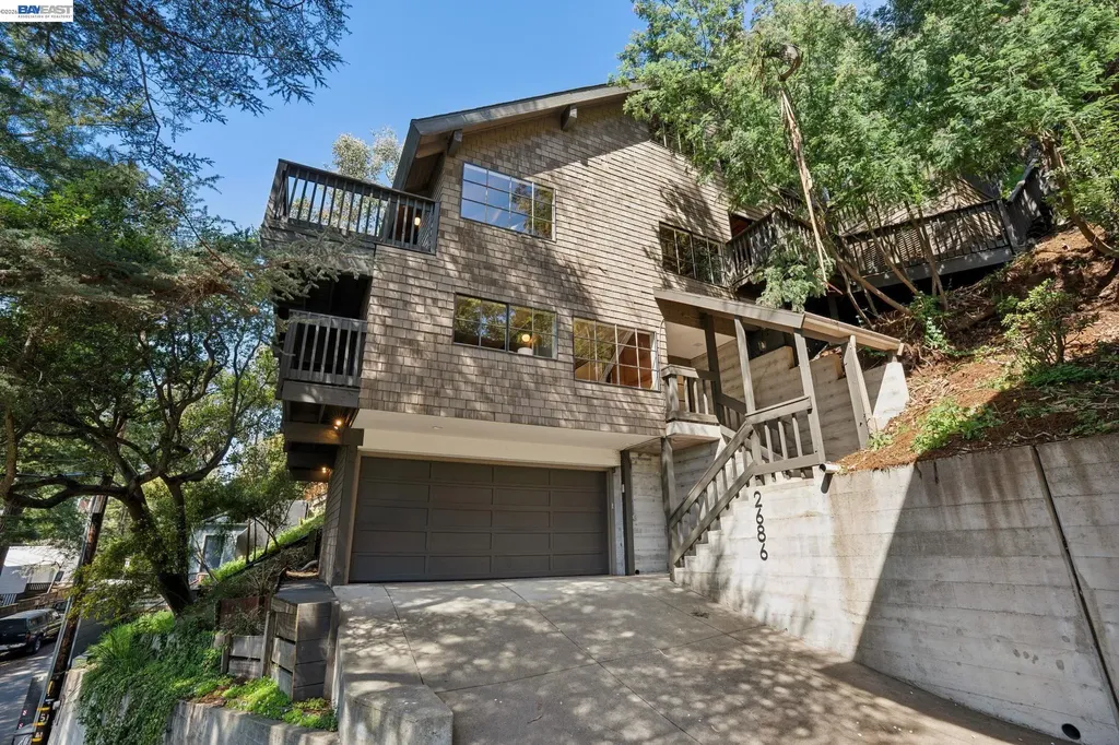 2686 Shasta Road Berkeley CA 94708