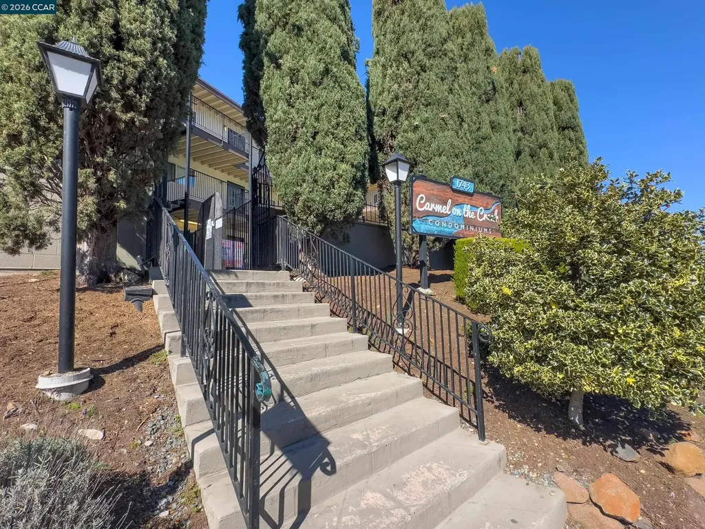1743 Carmel Drive Walnut Creek CA 94596