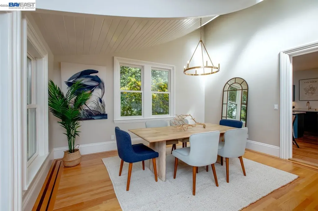 1003 Morton Street Alameda CA 94501