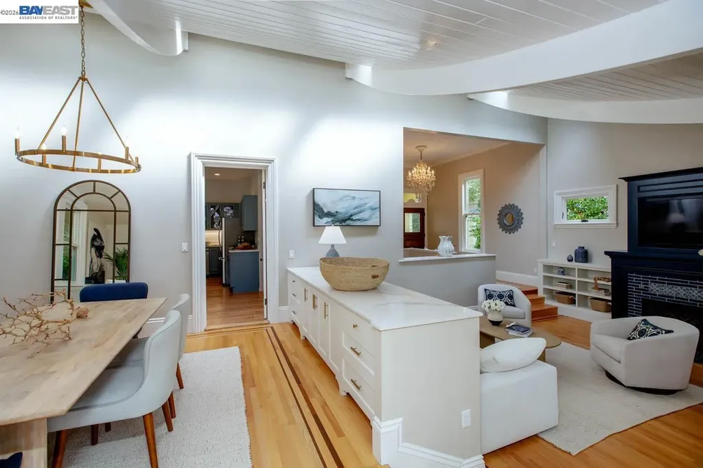 1003 Morton Street Alameda CA 94501