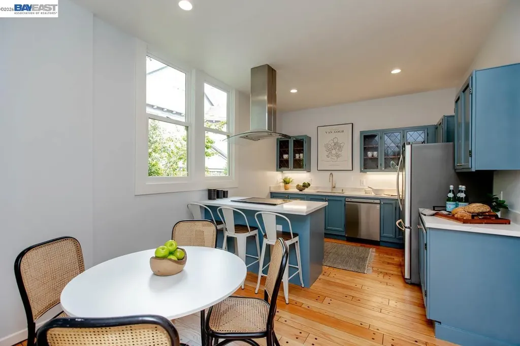 1003 Morton Street Alameda CA 94501