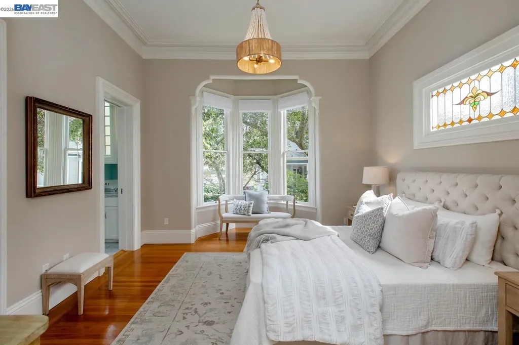 1003 Morton Street Alameda CA 94501