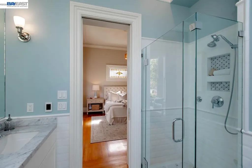 1003 Morton Street Alameda CA 94501