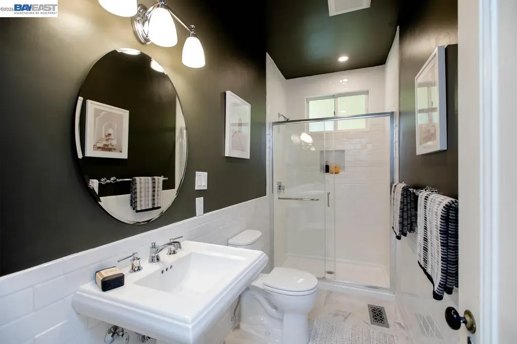 1003 Morton Street Alameda CA 94501